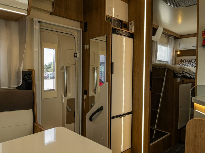 samochody kempingowe CI Horon 87 XT Horon 87 XT 1995 cm 3 170 KM Automat Wersja Zimowa 1 wł. Salon Polska