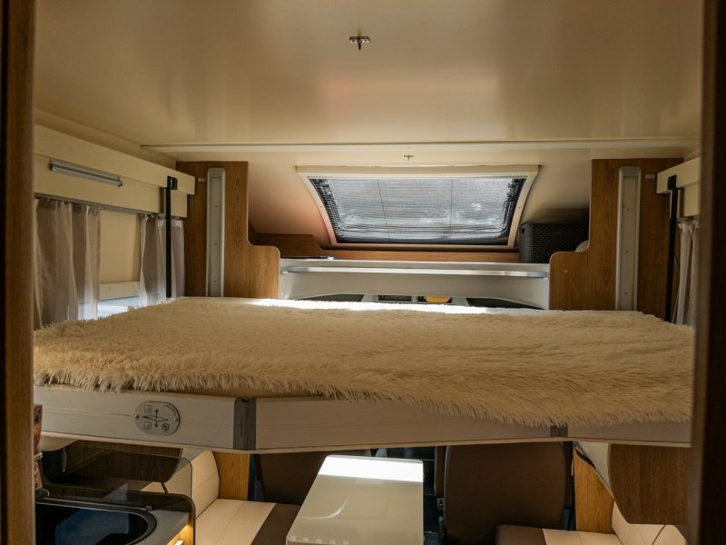 samochody kempingowe CI Horon 87 XT Horon 87 XT 1995 cm 3 170 KM Automat Wersja Zimowa 1 wł. Salon Polska