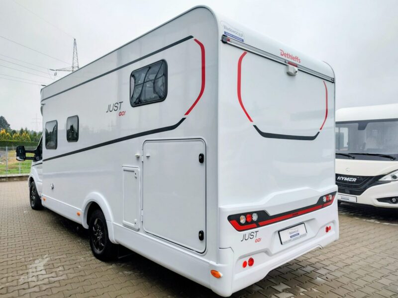 samochody kempingowe Dethleffs JUST GO T7055 EB (2025) Zimowy Just Go w automacie od Dethleffs! Kamper na bazie nowego Forda