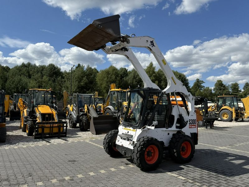 o sterowaniu burtowym Bobcat S300 Joystick Mini Ładowarka Waga 3692kg nie S570,553,530,S100,863 JCB NEW Holland Case Cat Caterpillar
