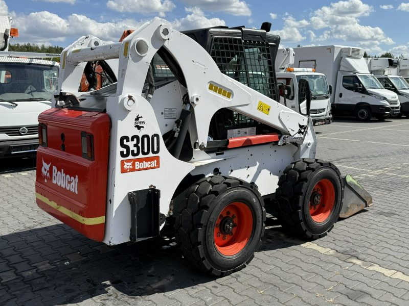 o sterowaniu burtowym Bobcat S300 Joystick Mini Ładowarka Waga 3692kg nie S570,553,530,S100,863 JCB NEW Holland Case Cat Caterpillar