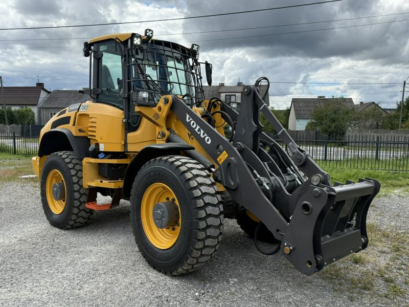 średnia kołowa Volvo Waga -10ton WHEEL LOADER L45H Maszyna w Bardzo Dobrym Stanie Klima Szybko Złącze nie Caterpillar Wacker Liebherrr JCB