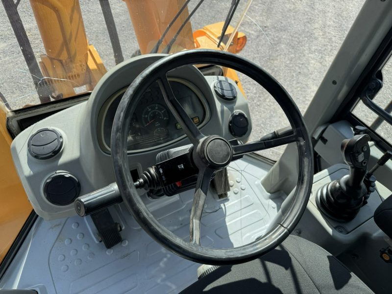 duża kołowa Hyundai HL770-7A Dobry Stan Techniczny, Centralne Smarowanie 23,1/Ton.