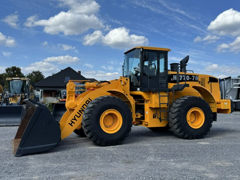 duża kołowa Hyundai HL770-7A Dobry Stan Techniczny, Centralne Smarowanie 23,1/Ton.