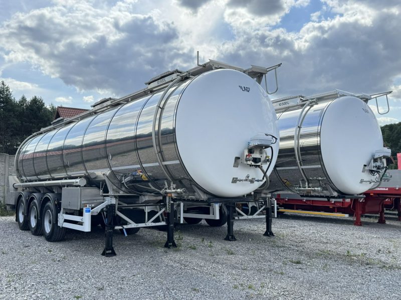 cysterna Lag Spożywcza Magyar Izolowana Webasto Pompa Elektryczna do Zrzutu 3-Komory 32.000litrów (10.5/7/14.5/) Pełna Instalacja i Filtr Sterylny
