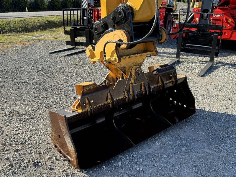gąsienicowa Caterpillar 320 EL Szybkozłącze Łyżka Skarpowa uchylna Waga 22tony Zadbana Super Stan nie 319 320 323 320 324 326 329 330