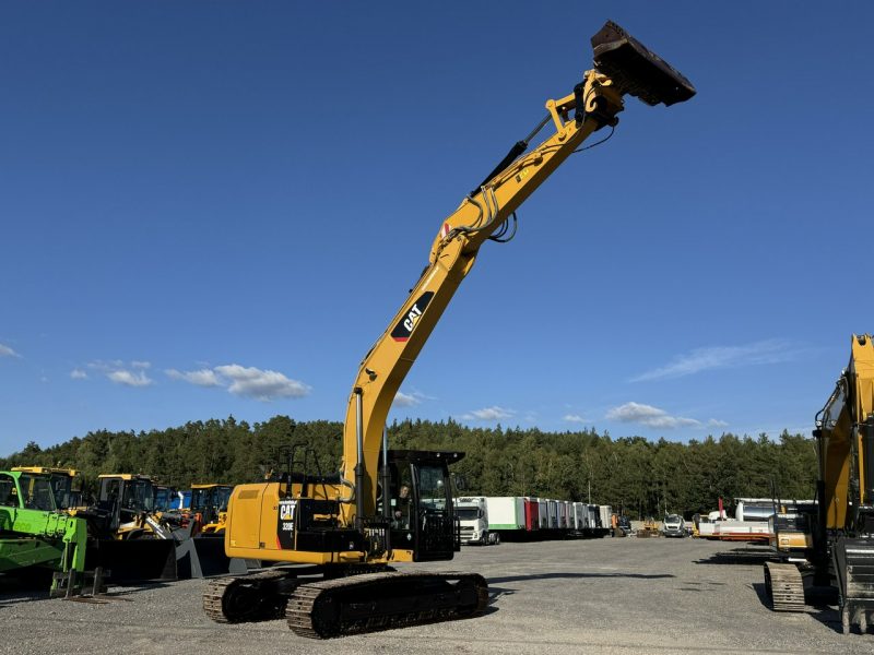 gąsienicowa Caterpillar 320 EL Szybkozłącze Łyżka Skarpowa uchylna Waga 22tony Zadbana Super Stan nie 319 320 323 320 324 326 329 330
