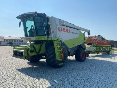 kombajny Claas kombajn CLAAS LEXION 580 + Heder vario v900 kombajn CLAAS LEXION 580 + Heder vario v900