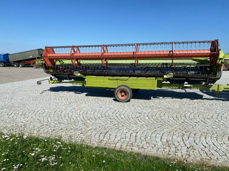 kombajny Claas kombajn CLAAS LEXION 560 + heder v750 kombajn CLAAS LEXION 560 + heder v750