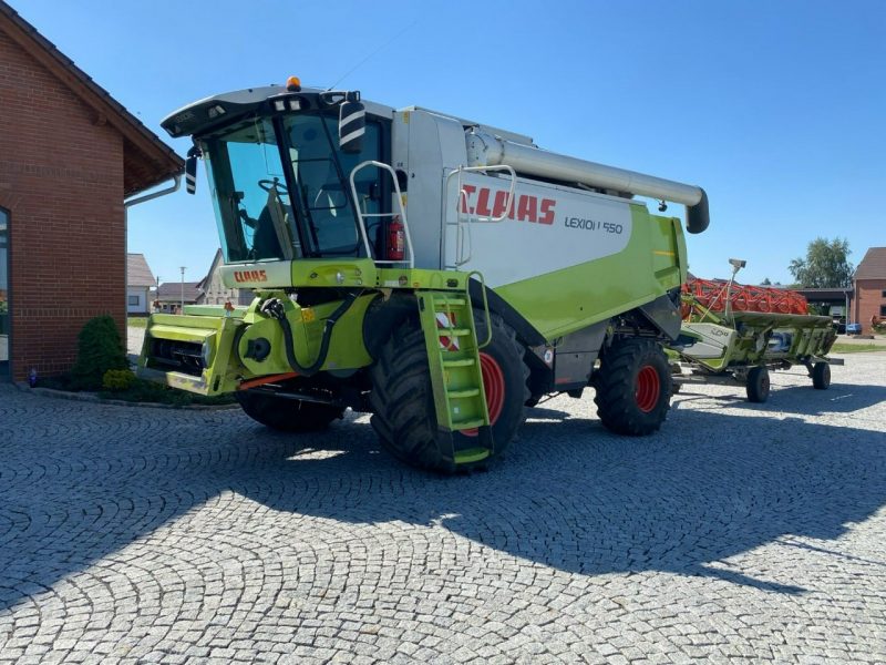kombajny Claas kombajn CLAAS LEXION 550 / 560 + heder v750 kombajn CLAAS LEXION 550 / 560 + heder v750