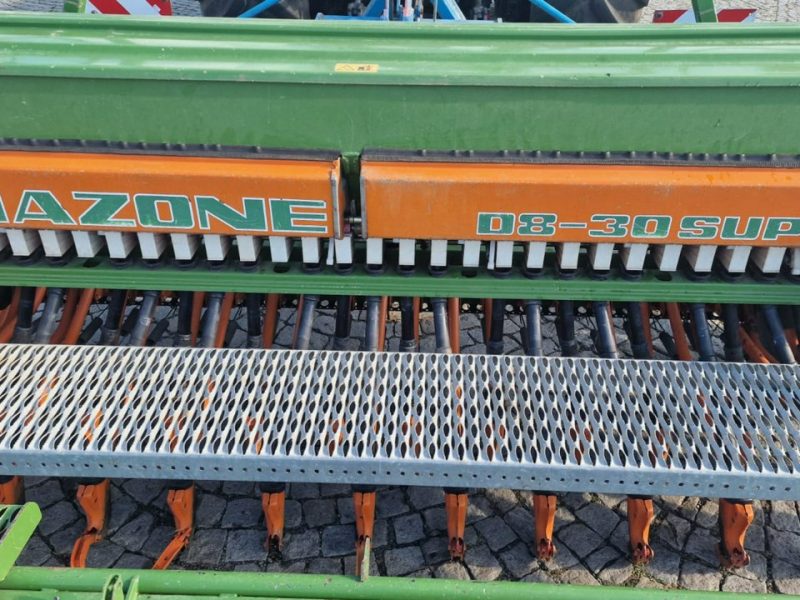 siewki i siewniki Amazone Siewnik AMAZONE D8-30 Super Agregat Lemken Siewnik AMAZONE D8-30 Super Agregat Lemken