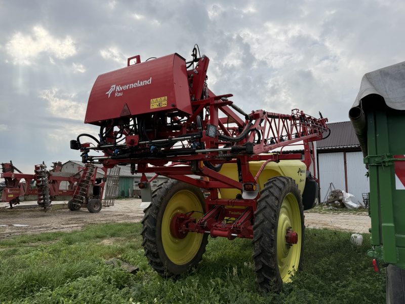 Opryskiwacz Kverneland rau iXtrack b24