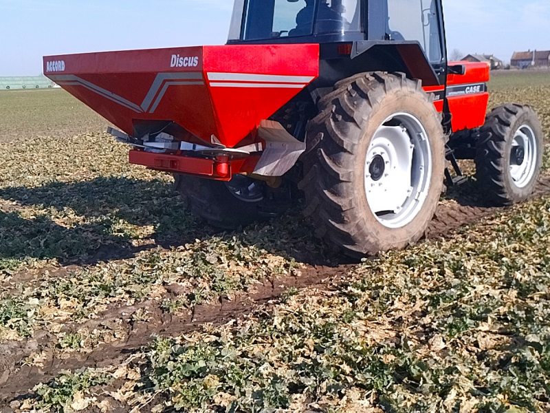 Rozsiewacz Accord Discus 21 m | 800l