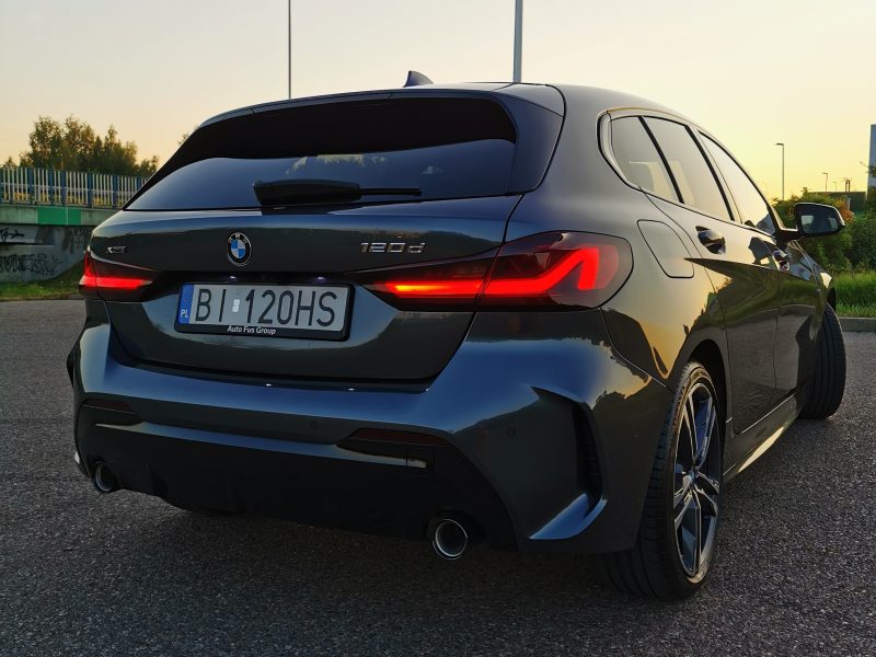 BMW SERIA 1 F40 BMW 120D XDRIVE super stan jak nowy po serwisie