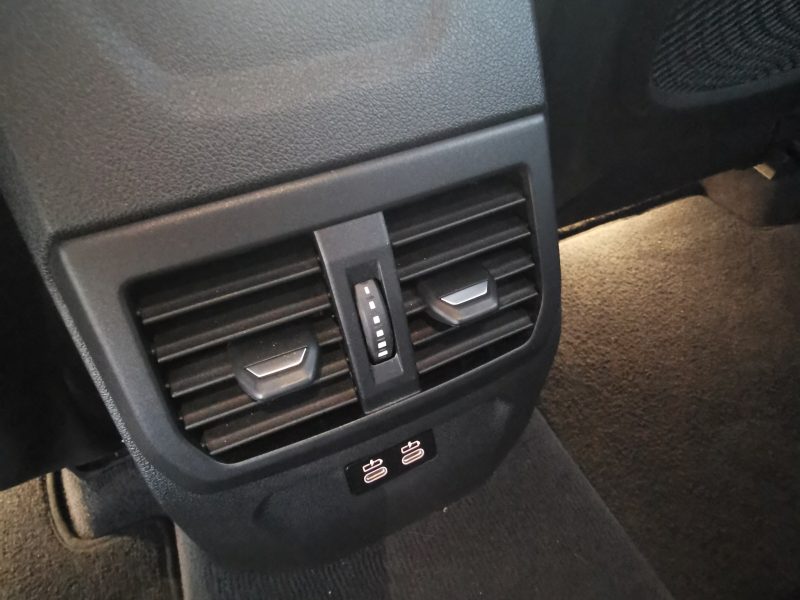 BMW SERIA 1 F40 BMW 120D XDRIVE super stan jak nowy po serwisie