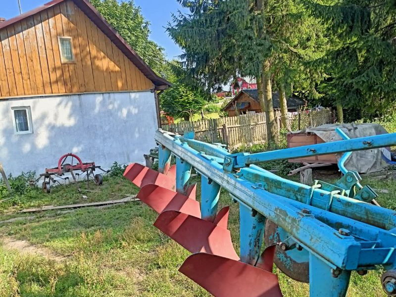Pług podorywkowy