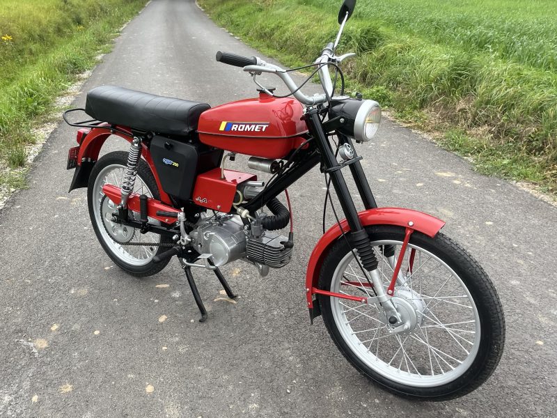 Romet Ogar 200