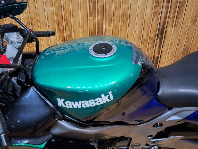 Kawasaki Ninja Motocykl klasyczny NJNJA 900 kawasaki zx9r RATY lub zakup online
