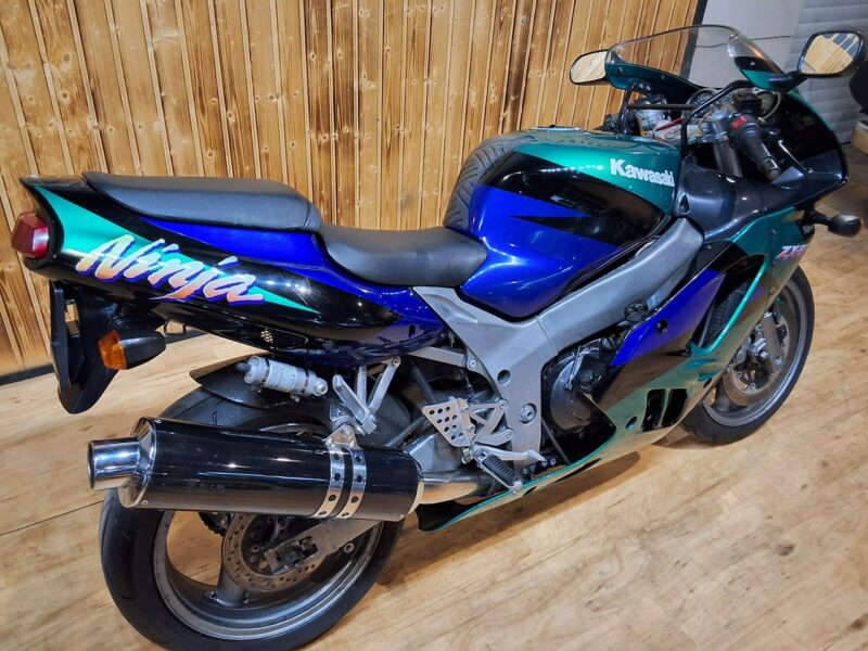 Kawasaki Ninja Motocykl klasyczny NJNJA 900 kawasaki zx9r RATY lub zakup online