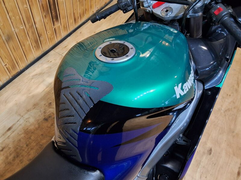 Kawasaki Ninja Motocykl klasyczny NJNJA 900 kawasaki zx9r RATY lub zakup online