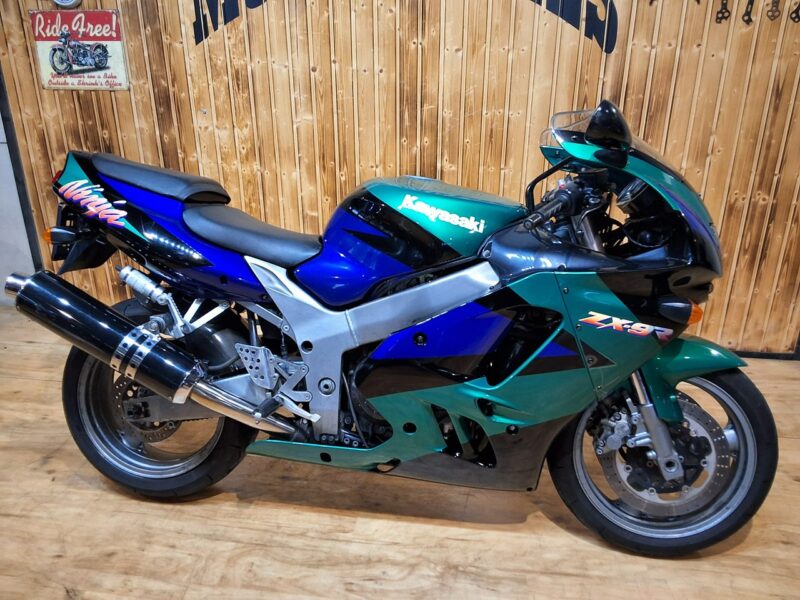 Kawasaki Ninja Motocykl klasyczny NJNJA 900 kawasaki zx9r RATY lub zakup online