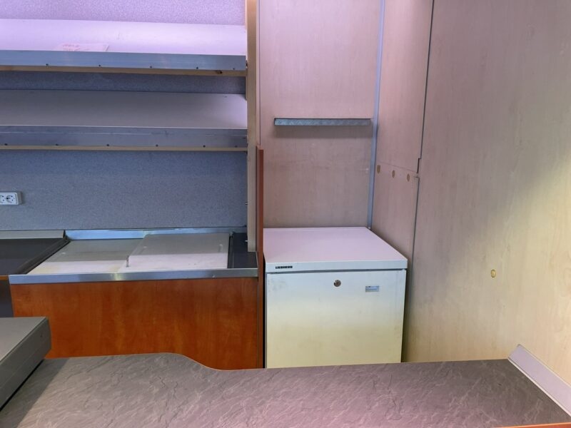 Renault Master Autosklep wędlin Gastronomiczny Food Truck Foodtruck Sklep Borco 2007