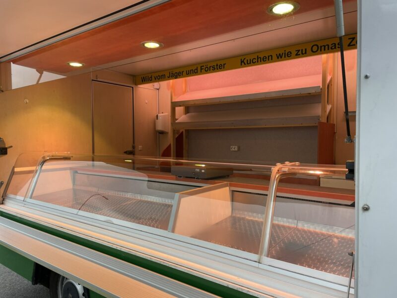 Renault Master Autosklep wędlin Gastronomiczny Food Truck Foodtruck Sklep Borco 2007