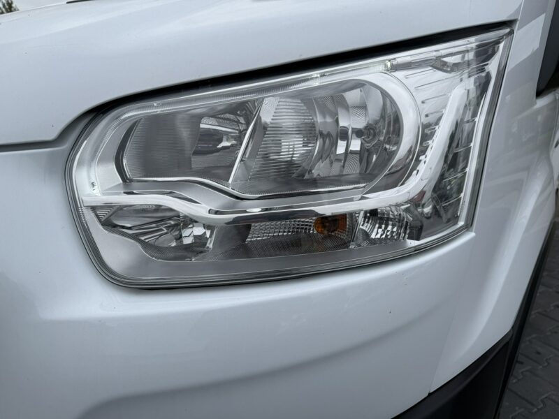 Ford Transit Ford Transit 2.0TDCi 2021r Klimatyzacja LED Skrzynia L4H1 Zarejestrowa