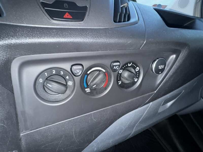 Ford Transit Custom Raty/Zamiana Gwarancja serwisowany w ASO super stan 2.0 TDCi L1