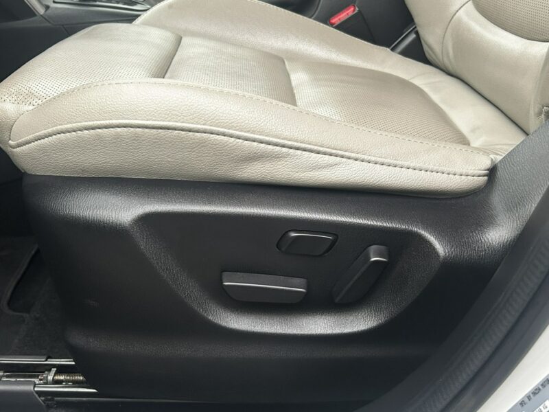 Mazda CX-5 2.5 SkyActive Automat Skóra 4x4 Full Led BOSE Podgrz fotele I (2012-2017)