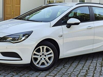 Opel Astra Pack klim + navi K (2015-2021)