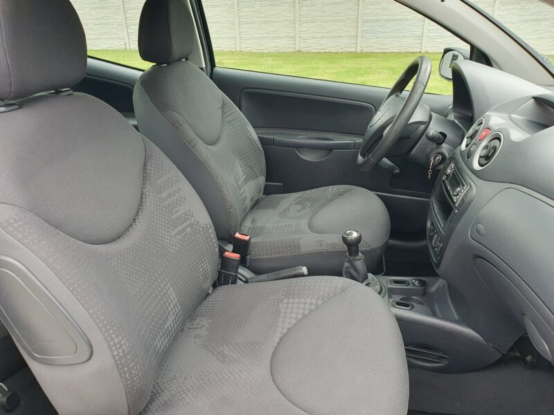 Citroen C2 1.1 Benzyna 60KM Wspomaganie Alu Felgi Raty Zamiana