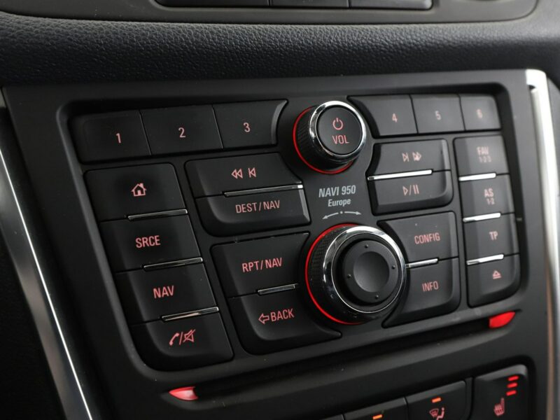 Opel Mokka bi-xenon navi półskóra kamera i czuniki parkowania grzane fotele I (2012-2019)