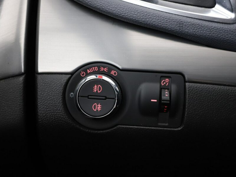 Opel Mokka bi-xenon navi półskóra kamera i czuniki parkowania grzane fotele I (2012-2019)