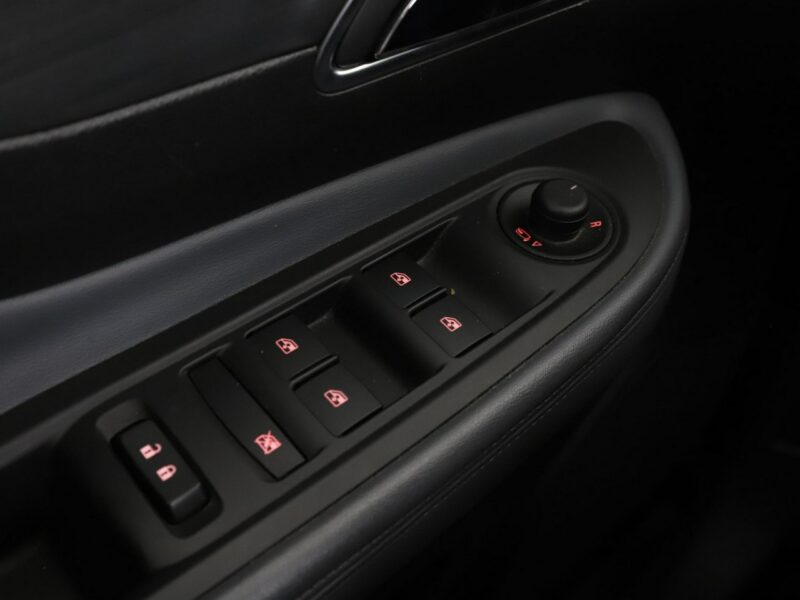 Opel Mokka bi-xenon navi półskóra kamera i czuniki parkowania grzane fotele I (2012-2019)