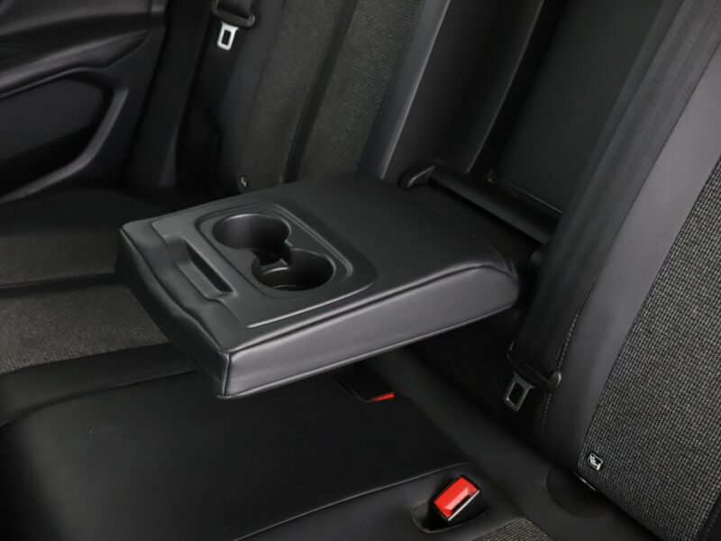 Peugeot 3008 Navi Klimatyzacja Czujniki parkowania Bluetooth II (2016-)