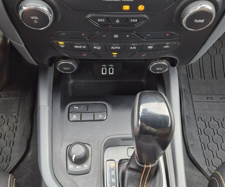 Ford Ranger V (2012-)