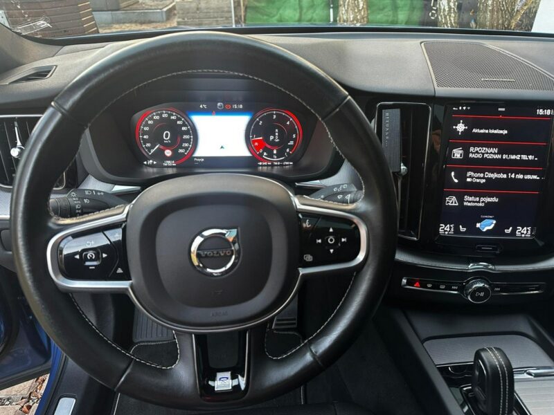 Volvo XC 60 XC60 R-design 2.0D5 235KM Automat Navi Kamery360 Panorama HAK Harman/K II (2017-)