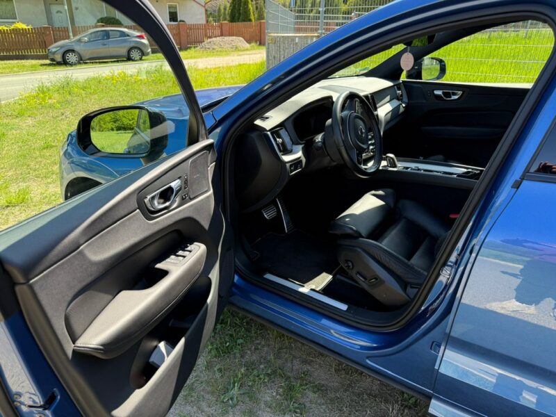 Volvo XC 60 XC60 R-design 2.0D5 235KM Automat Navi Kamery360 Panorama HAK Harman/K II (2017-)