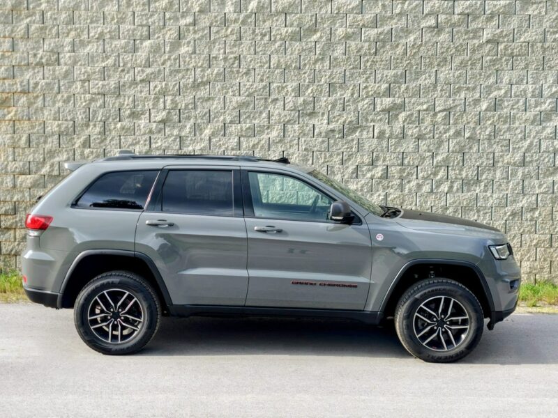 Jeep Grand Cherokee IV (2010-)