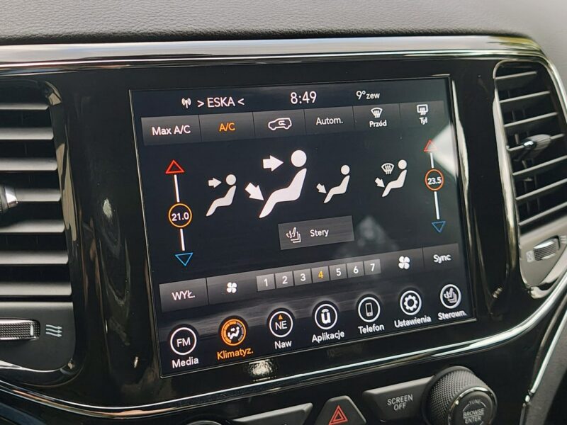 Jeep Grand Cherokee IV (2010-)