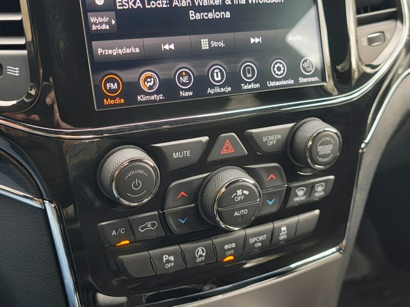 Jeep Grand Cherokee IV (2010-)