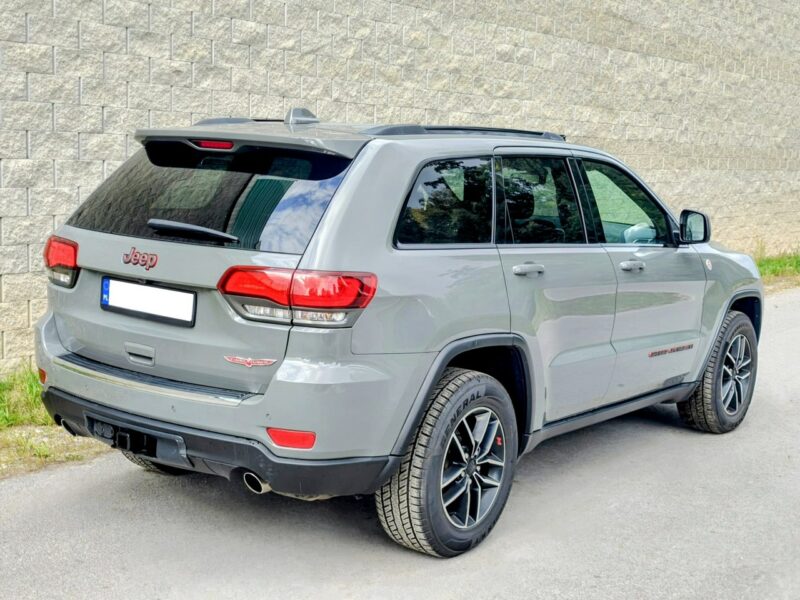 Jeep Grand Cherokee IV (2010-)