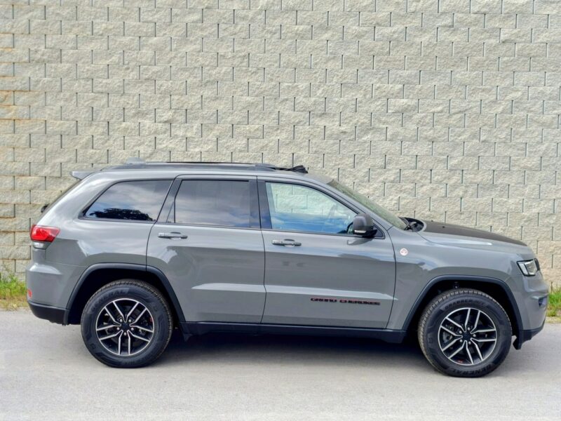 Jeep Grand Cherokee IV (2010-)