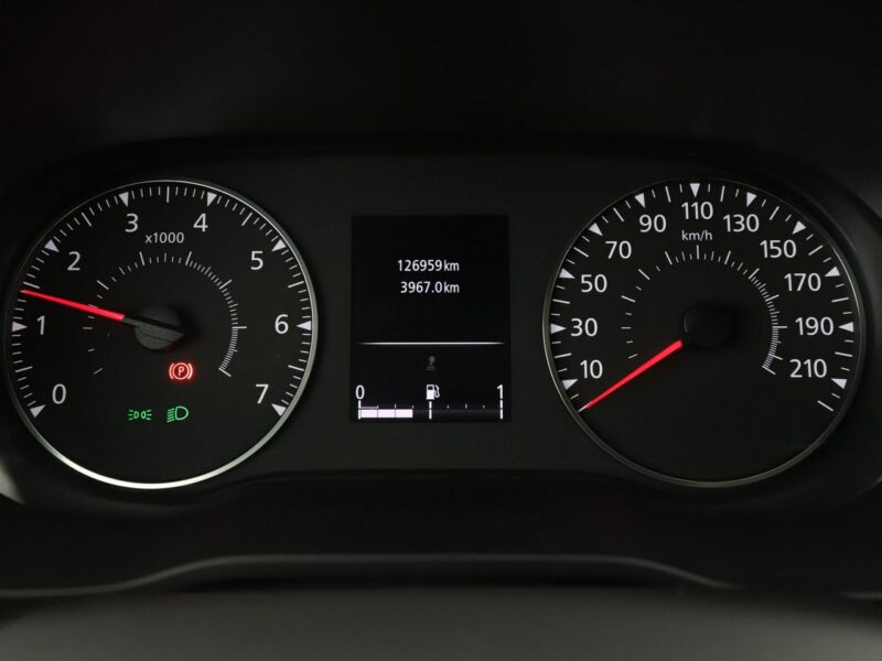 Dacia Duster navi klima auto kamera i czujniki parkowania grzane fotele II (2017-2024)