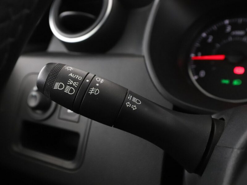 Dacia Duster navi klima auto kamera i czujniki parkowania grzane fotele II (2017-2024)