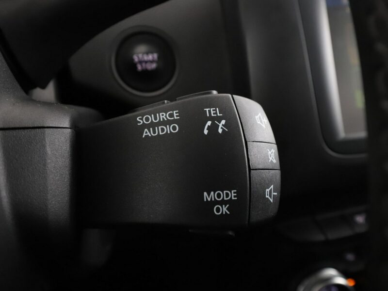 Dacia Duster navi klima auto kamera i czujniki parkowania grzane fotele II (2017-2024)