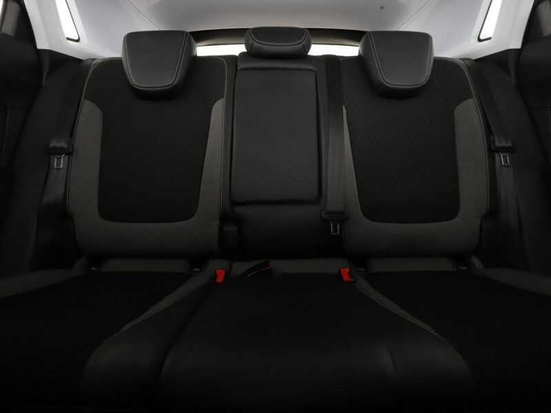 Opel Grandland X Navi Kamera cofania Klimatyzacja El.szyby Bluetooth