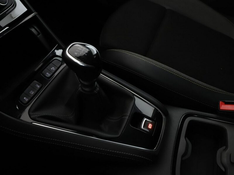 Opel Grandland X Navi Kamera cofania Klimatyzacja El.szyby Bluetooth