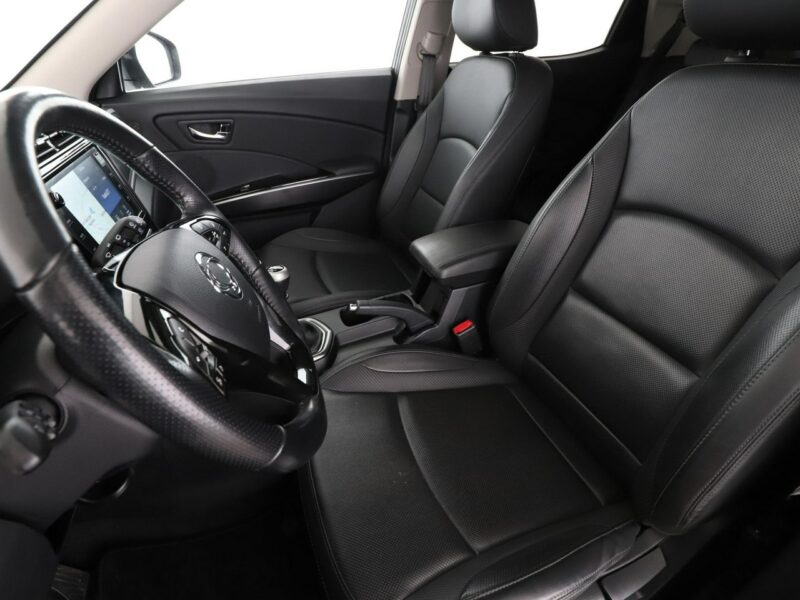 SsangYong Tivoli Grand skóra navi klima auto grzane fotele kamera i czujnik parkowania